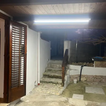 Baia Marina Villa *