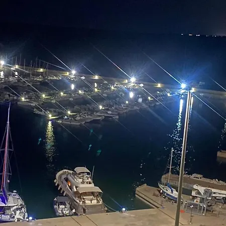 Baia Marina Villa