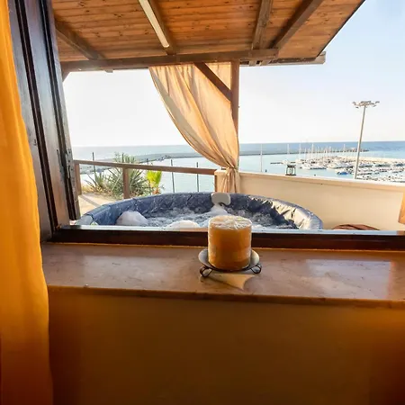 Baia Marina * 발레스트라테