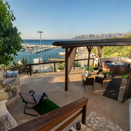 Baia Marina * 발레스트라테